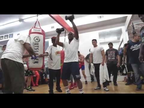 Floyd Mayweather vs Conor McGregor Floyd Is Ready - Is Conor? - EsNews Boxing