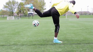 TOP 5 EASY FREESTYLE SOCCER TRICKS TO IMPRESS