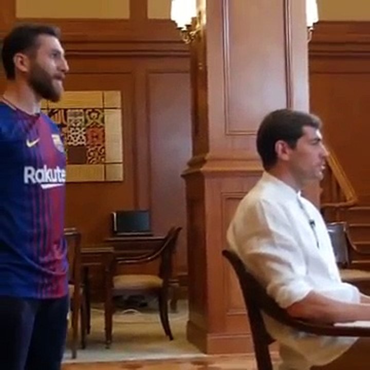 Casillas piégé par le sosie de Messi