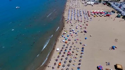 Şile Sahilindeki İnsan Kalabalığı Havadan Görüntülendi