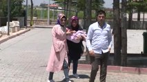 Vatandaşlar Şehit Ömer Halis Demir'in Mezarını Ziyaret Etti