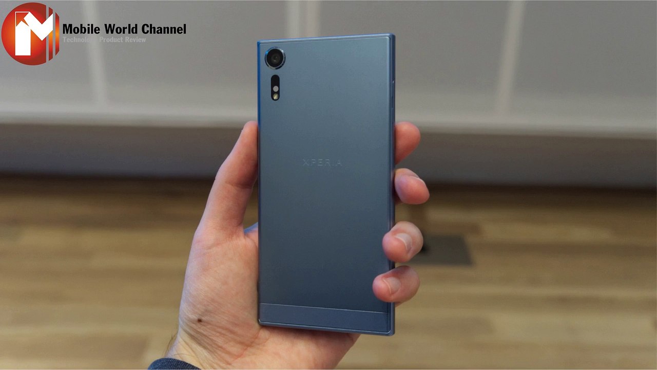 Deal Get the Xperia XZs with a free pair of on-ear Sony headphones (7)