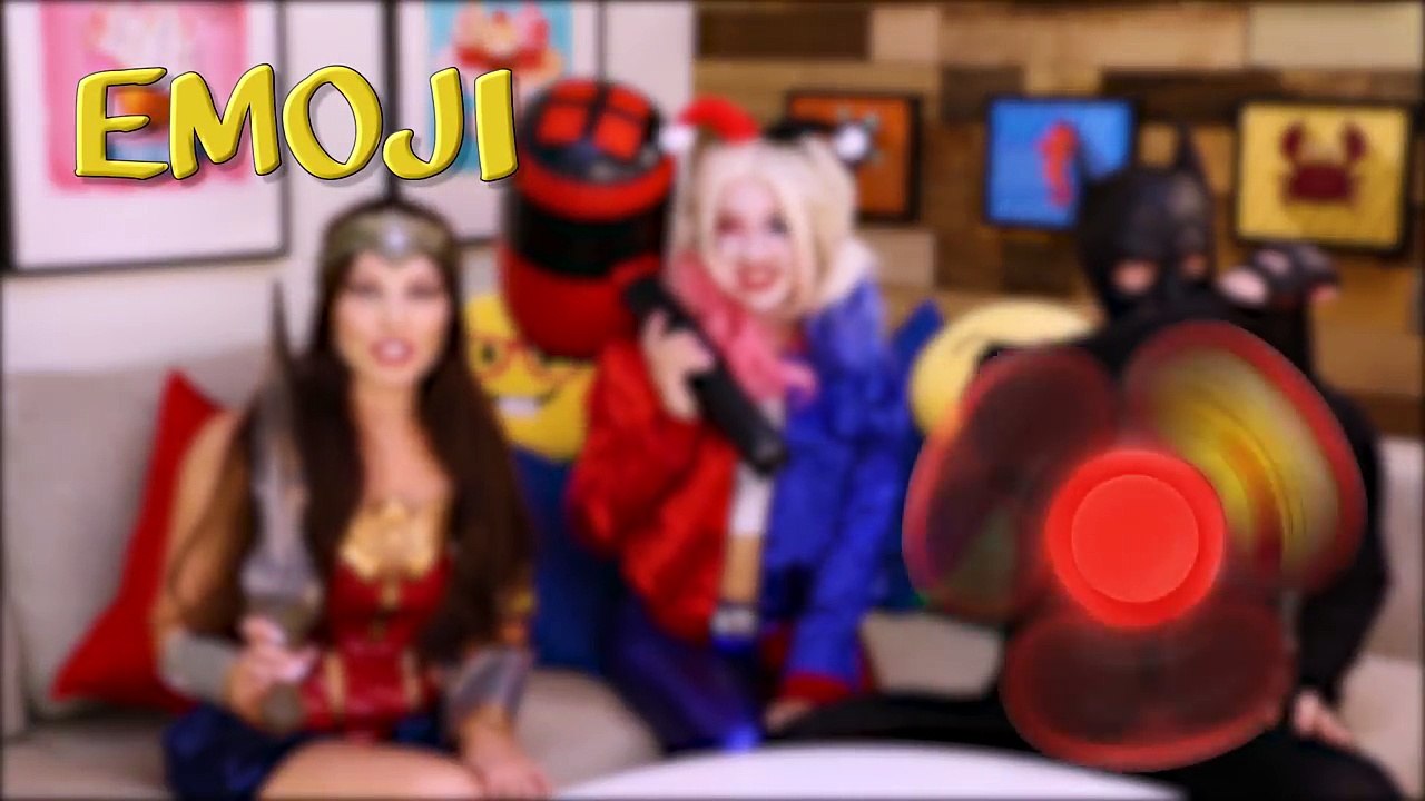 Emoji Fidget Spinner Challenge Wonder Woman vs Harley Quinn vs Batman. Totally TV