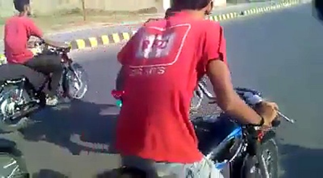 Amazing Moter Cycle driving
