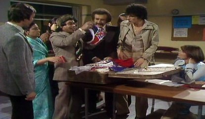 Mind Your Language S01E03 A Fate Worse Than Death
