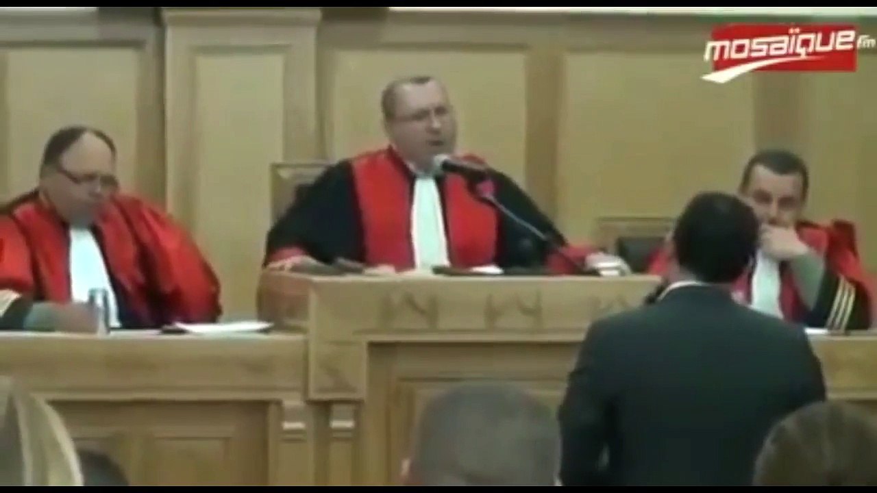 شاهد ردت فعل سمير الوافي و ماذا قال له القاضي في المحكمة و سبب الإيقاف!!!!!!! عاجل!!!!