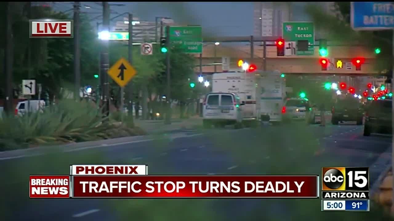 Suspect dies after being shot by Phoenix Police downtown, officer hurt in incident