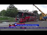 Bus Terguling di Tol Jakarta Cikampek, 8 Penumpang Luka-luka - NET16