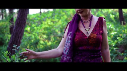 Hannah Berger feat. Sinan Cem Eroğlu - Bu Tepe Pullu Tepe