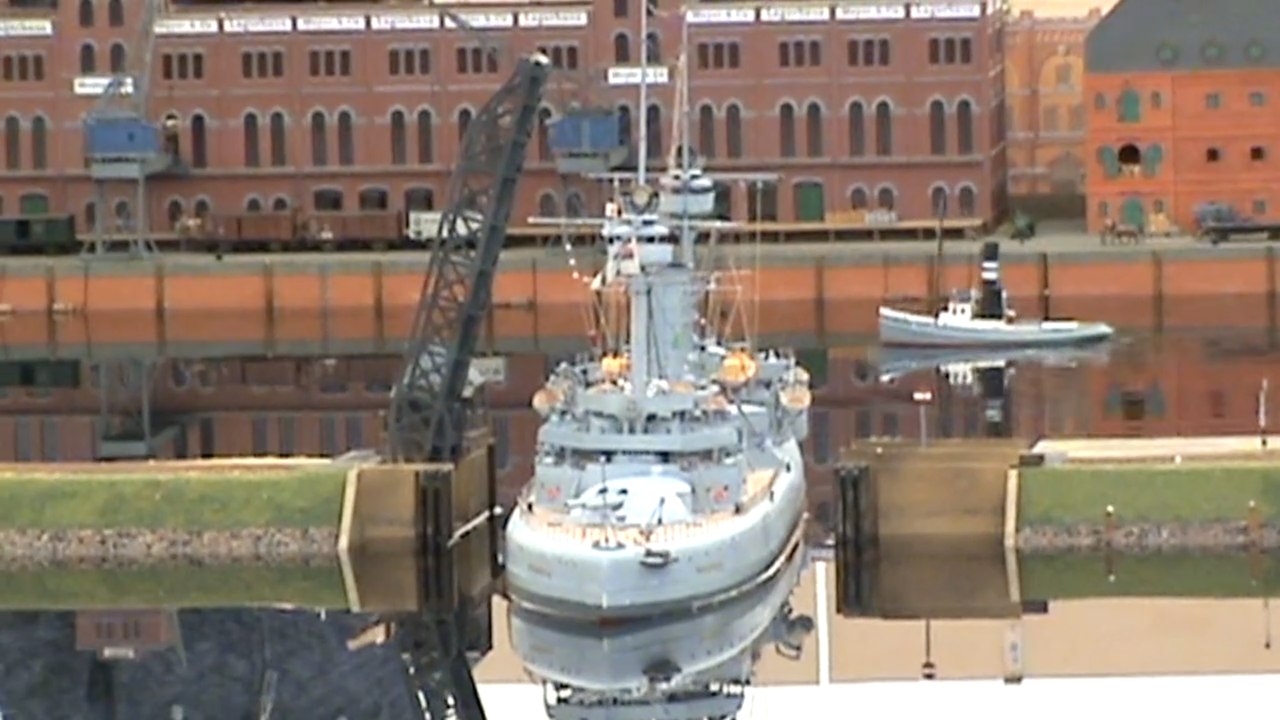 Marinehafen der IG Kaiserliche Marine auf dem Flensburger Dampfrundum mit Modellhund Teil 07