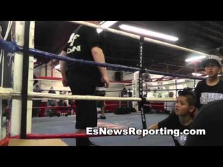 sexy lady is she going for marquez or alvarado EsNews Boxing