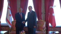 Cumhurbaşkanı Erdoğan KKTC Cumhurbaşkanı Mustafa Akıncı ile Görüştü