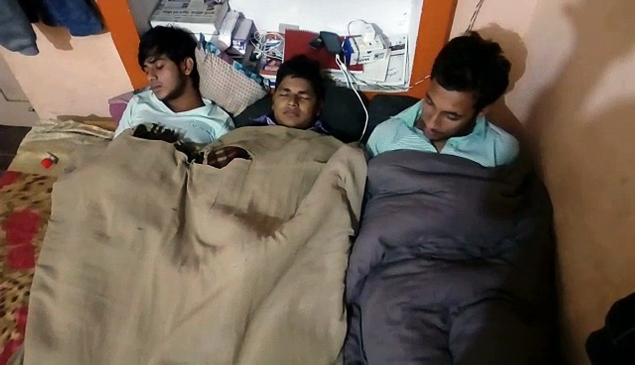 WHEN BOYS ARE SLEPPING THEY DO