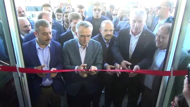 Bakan Ağbal ile Vatandaş Arasında İlginç Diyalog