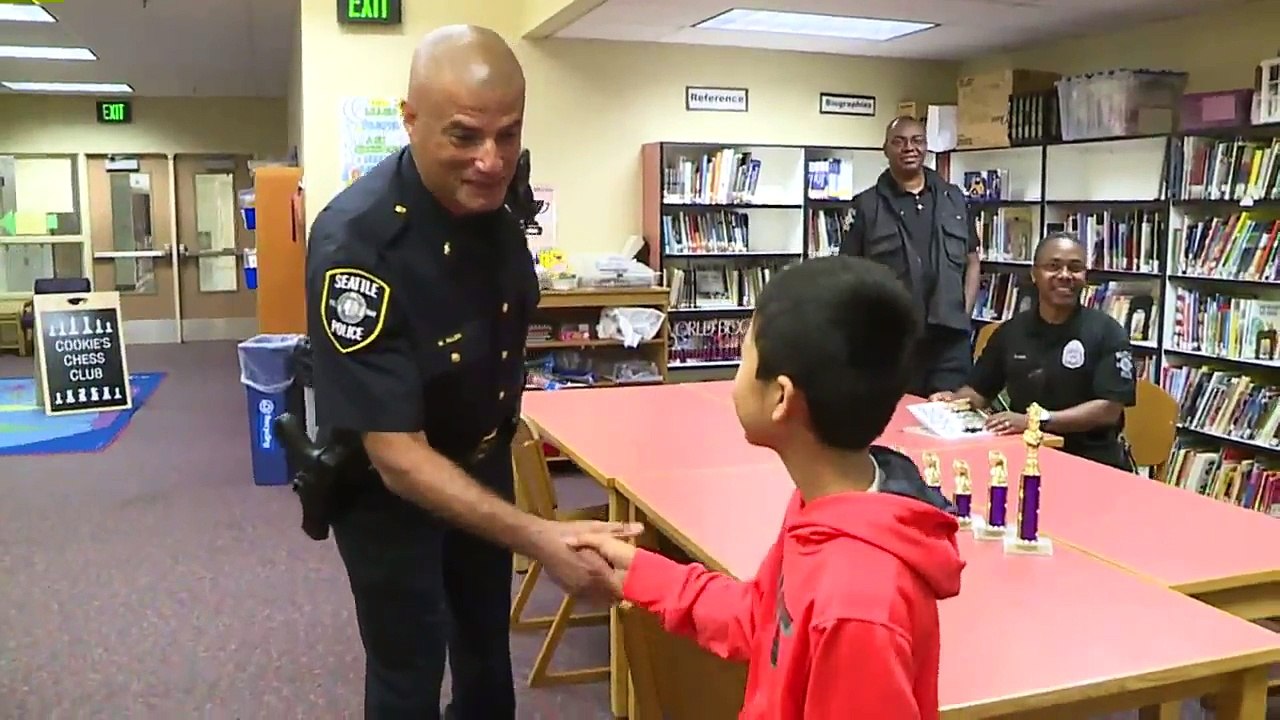 Cops vs. Kids Chess Tournament Held in Seattle