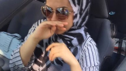 Bursa'da Seyyar Satıcıya Çarpan Kadın Sürücü Gözyaşlarını Tutamadı