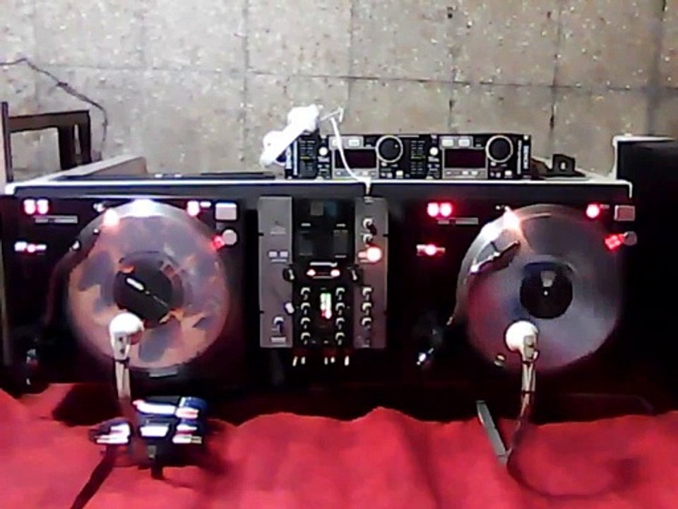 Roberto Bajlo DJ live (13)