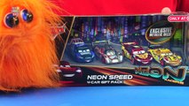 Voiture des voitures cadeau foudre néon coureurs avec Disney pixar 4 pack mcqueen