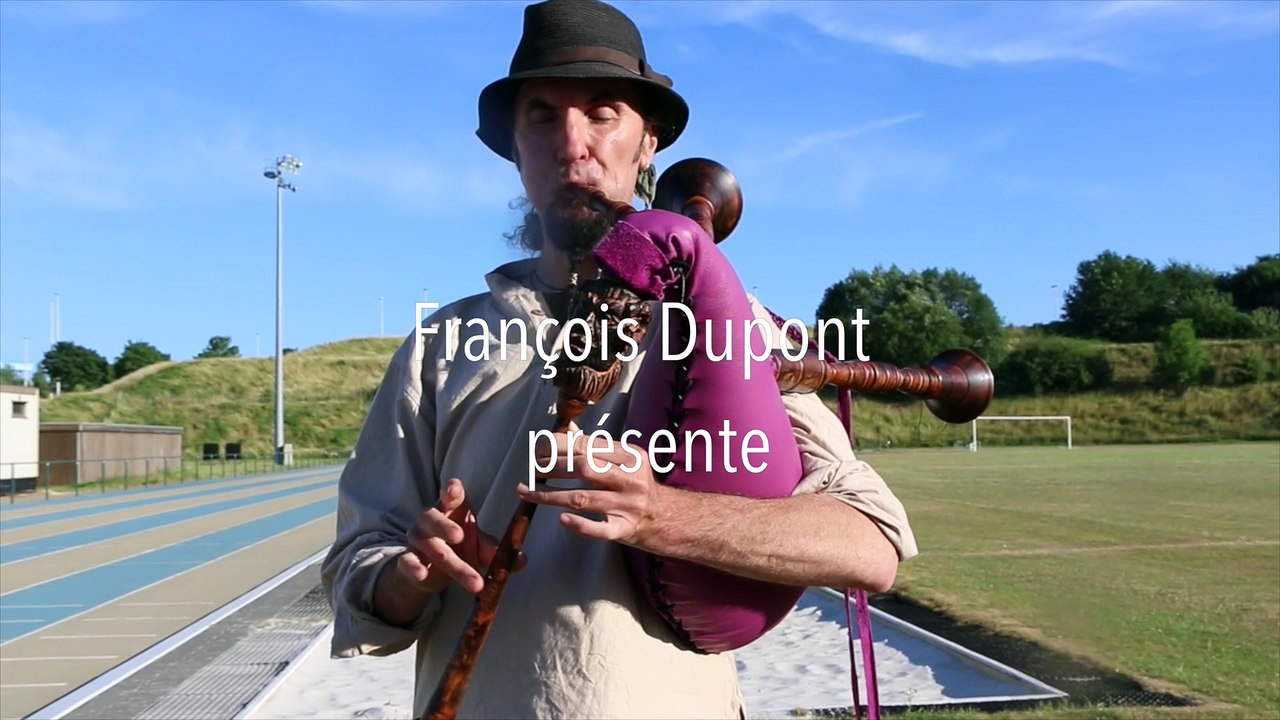 Spectacle de cornemuse en Belgique par francois-dupont.be