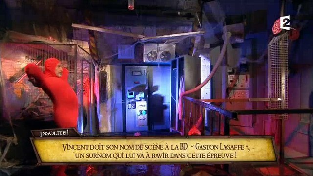 Fou rire durant une épreuve improbable de Fort Boyard avec Vincent Lagaf - Regardez