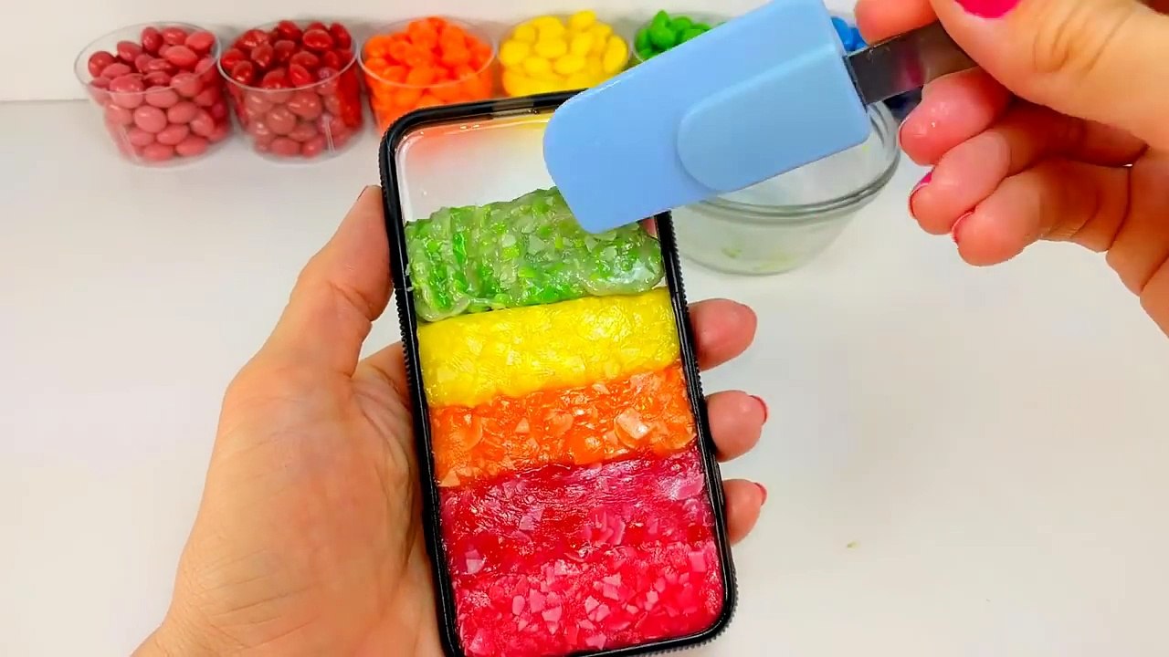 DIY  How to Make a EDIBLE SKITTLES RAINBOW IPHONE CANDY TREAT! Super Fun & Tasty!