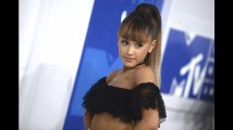 Ariana Grande a 24 ans : Retour sur ses clips les plus sexy (Vidéo)