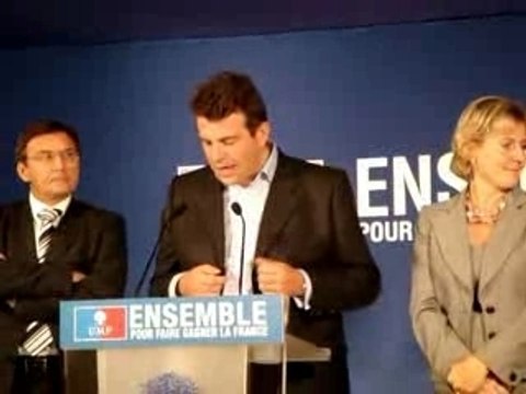 UMP - Conférence de Presse - UMP sur Facebook