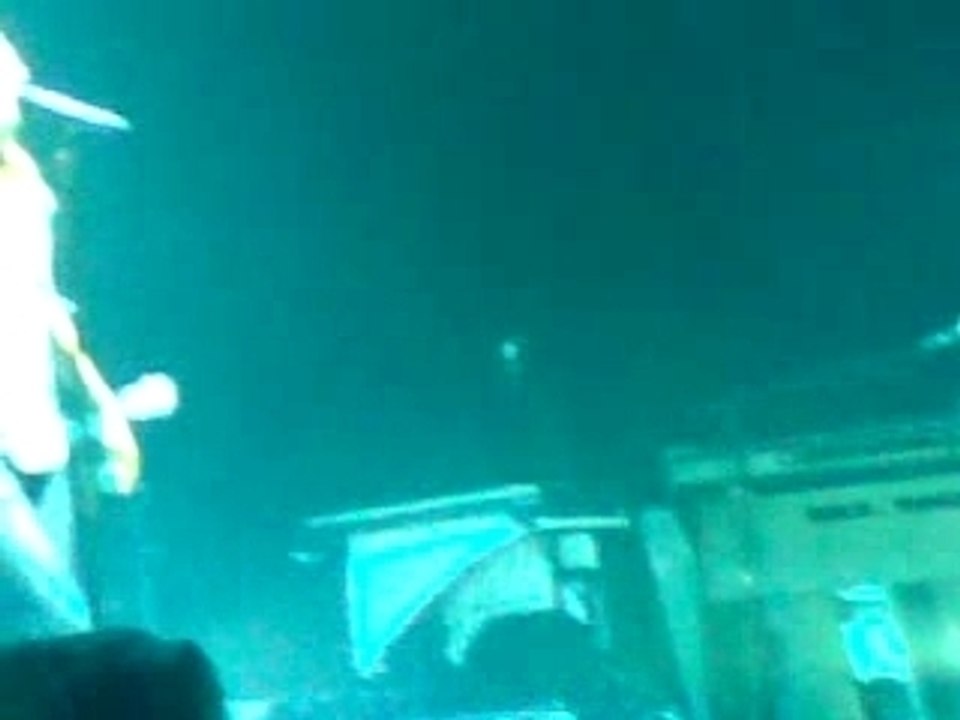 Je suis un Homme, Zazie