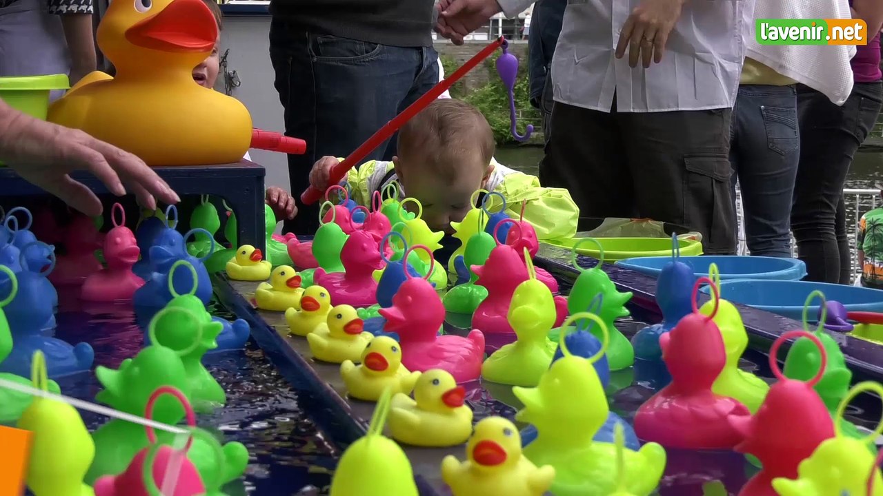 L'Avenir - Duck's day : course de canards en plastique sur la Meuse