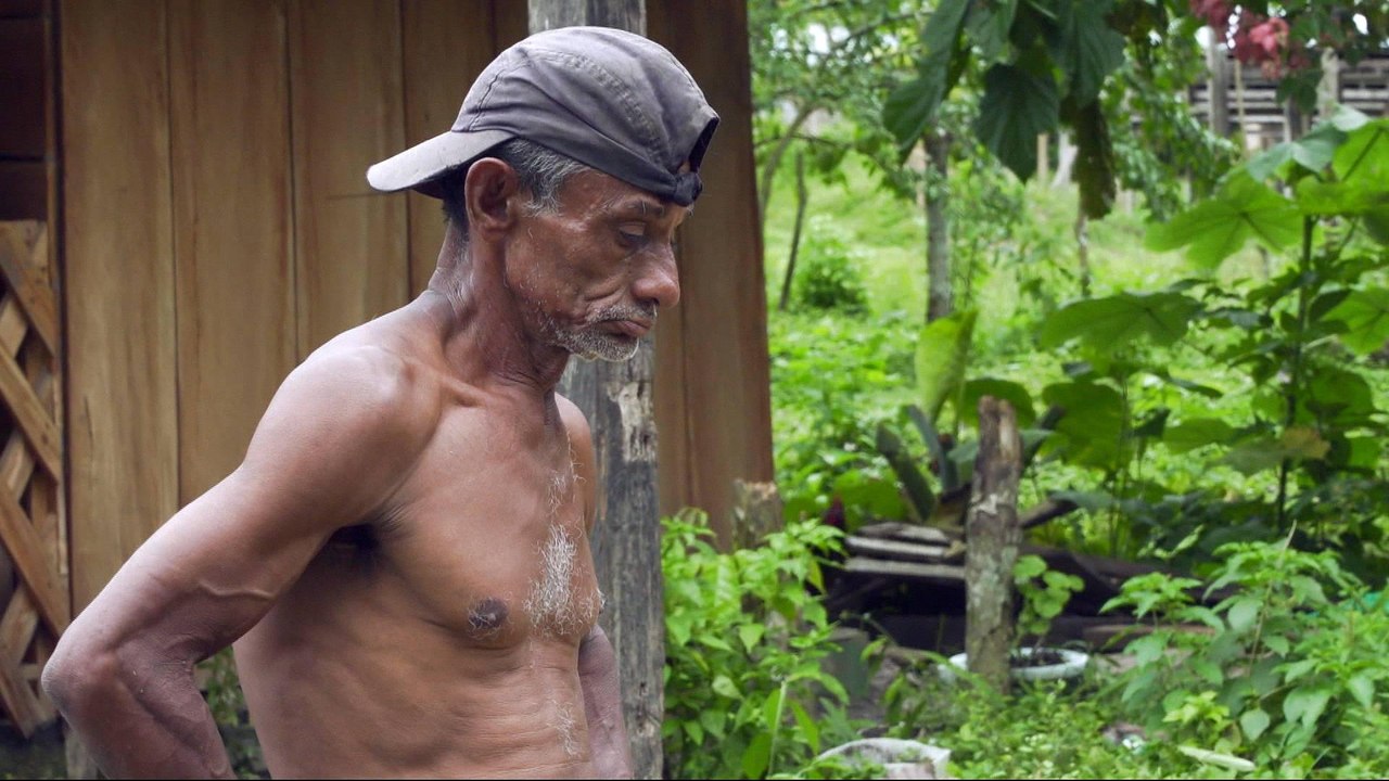 Colombia: Paramilitary groups take over abandoned FARC territory