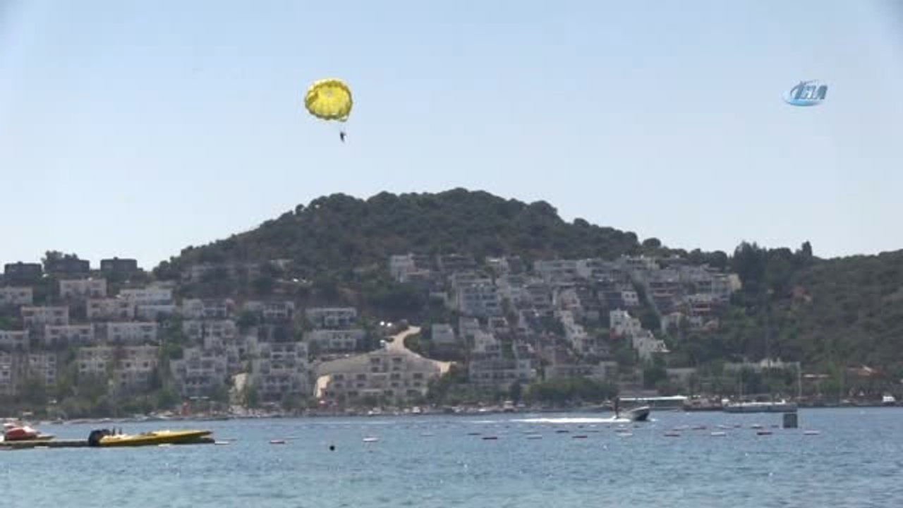 Bodrum Sahilleri Doldu Taştı