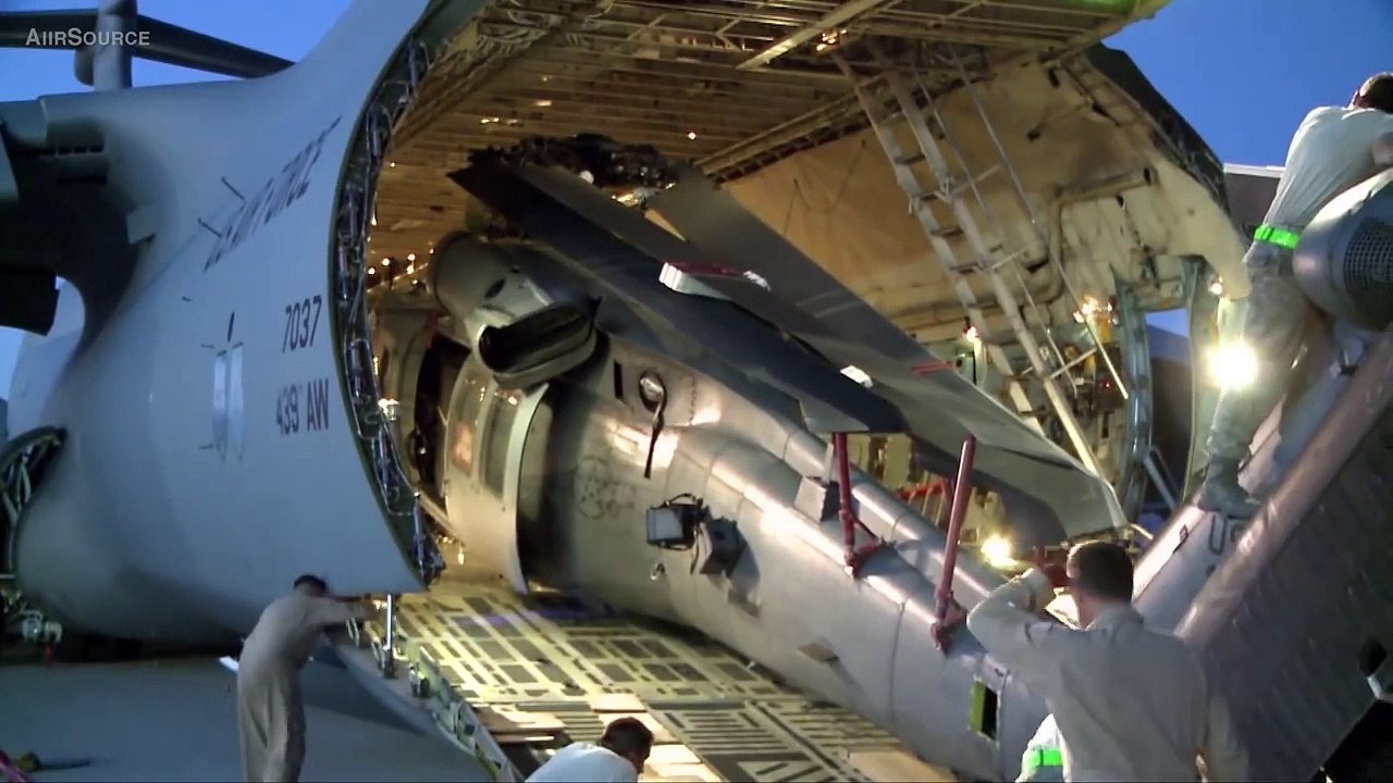 The Largest Plane In The Air Force – C-5 Galaxy Ca Loding