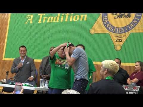 Brandon Rios and pro boxers getting WBC awards - EsNews Boxing