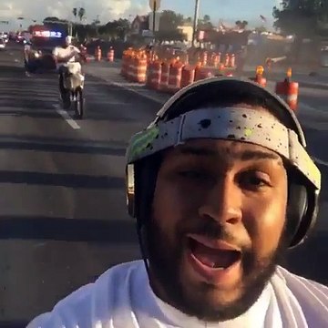 Dude On Motorcycles Get Chased By Several Cops!