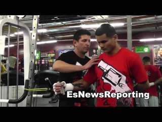 mayweather vs maidana fan drives 25 hours to see maidana in camp EsNews