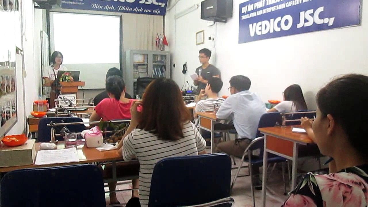 Học phiên dịch nối tiếp tại Hà Nội - Conse interpretation training in Hanoi (5)
