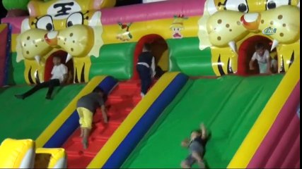 Bayram Sevinçleri Gece Geç Saatlere Kadar Sürdü