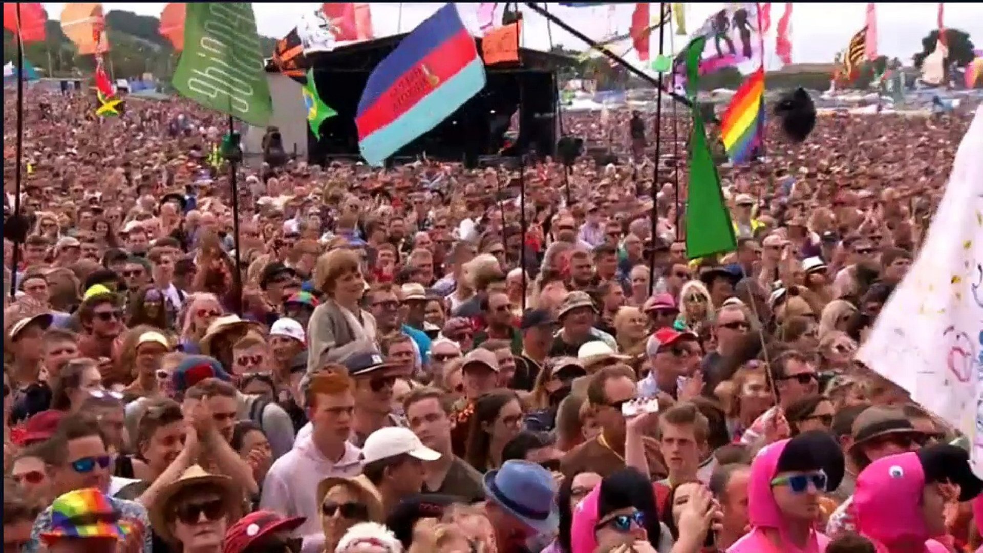 Rag and store bone man glastonbury