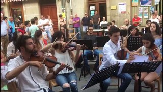 Alumnos del Conservatorio Mestre Ibañez-musica na rúa