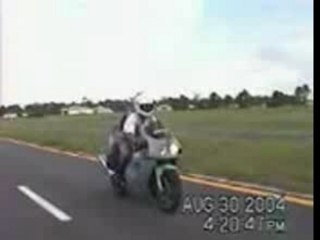 Moto trop horrible la cascade