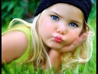 Ninni   Kayahan   Annesi onu çok severmiş