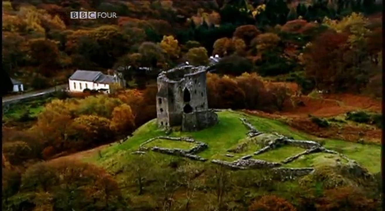 Britains Best Buildings - Harlech Castle (S02 E01 BBC 5 May, 2004)