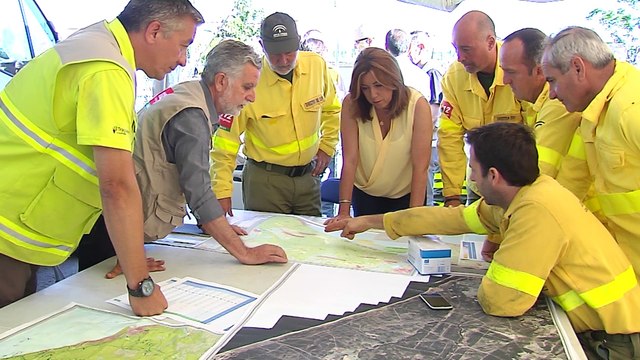 El incendio de Huelva evoluciona muy bien