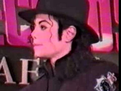 M. Jackson - Report Visit Tokyo Tower 1997