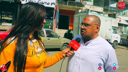 جاكلين ماهر -  صورة سيلفي مع المخلوع مبارك في الشارع