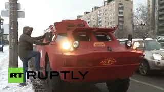 Tank Şeklindeki Taksi - Rusya