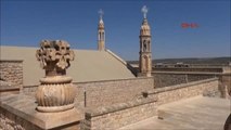 Mardin CHP'lilerden Süryani Manastırına Ziyaret
