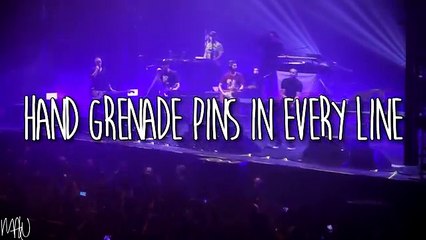 Linkin Park Ft. Machine Gun Kelly - Bleed It Out (With Lyrics)