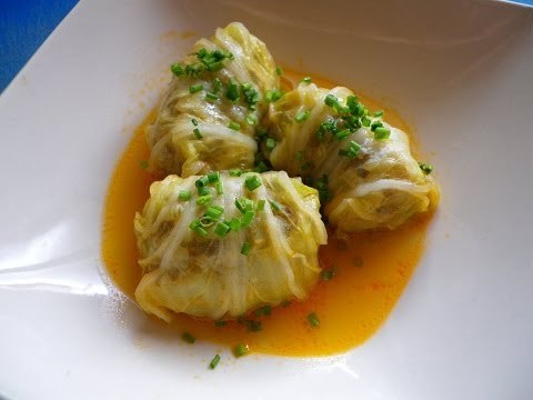 Receta de Rollitos de col rellenos de carne y arroz