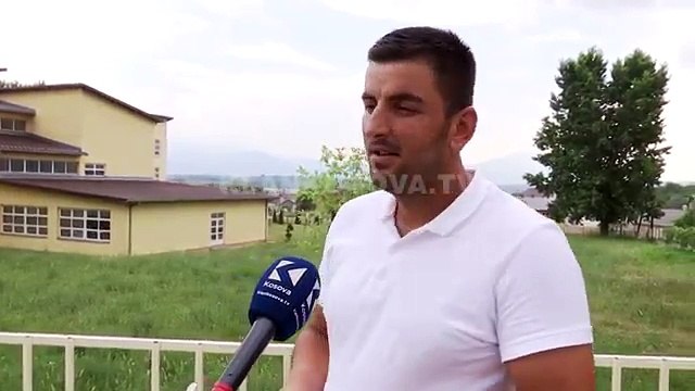 Dukuri e pazakontë, në Suharekë shfaqet në qiell diçka shumëngjyrëshe